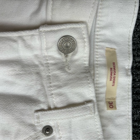 Levi’s BERMUDA WOMEN'S SHORTS Size 30 - Picture 7 of 10